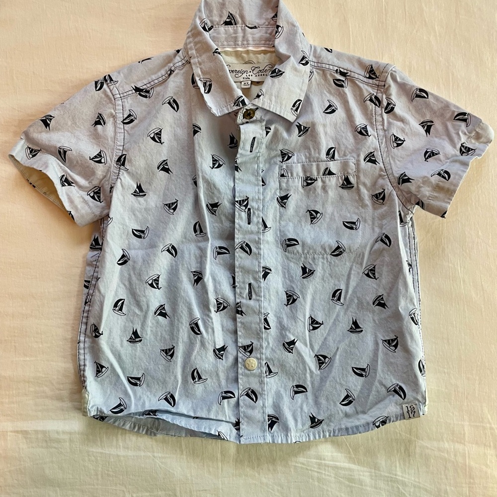 EUC retro cool button down boat shirt